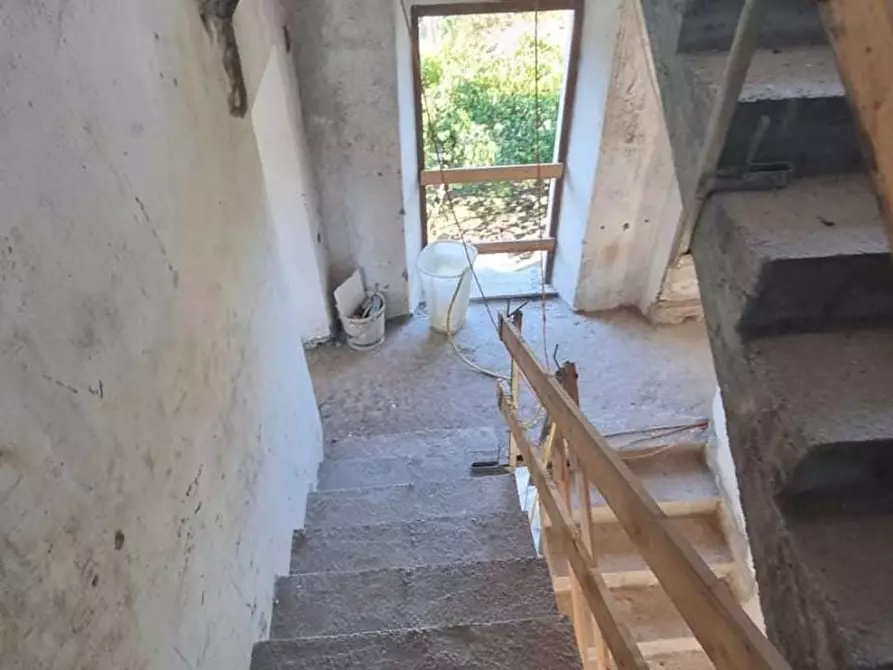 Immagine 23 di Casa semindipendente in vendita  a Montignoso