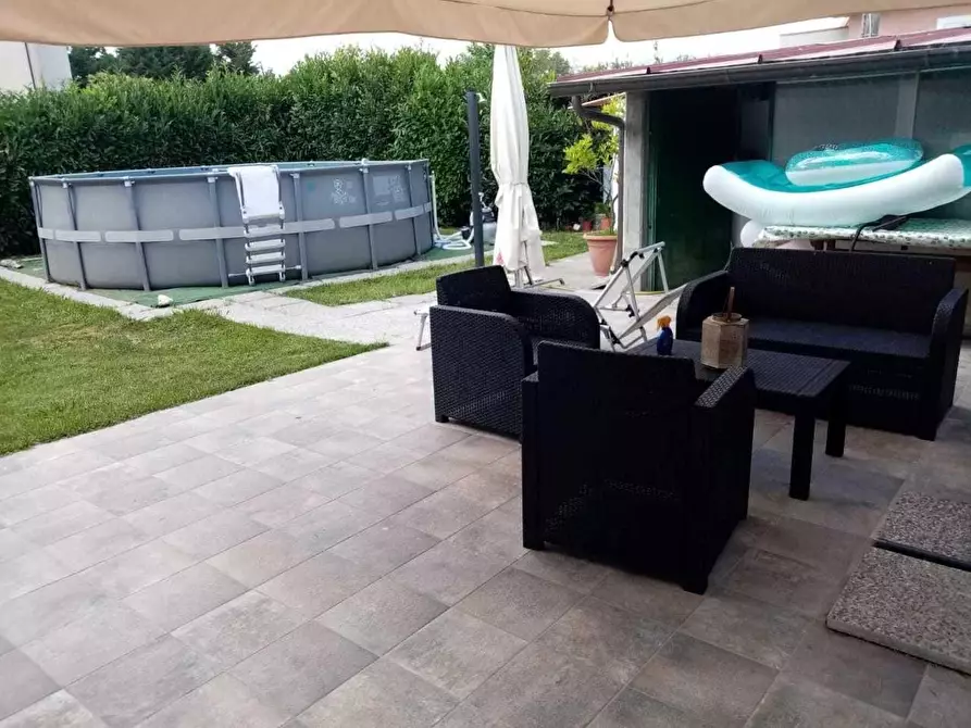 Immagine 36 di Villa in vendita  a Fosdinovo