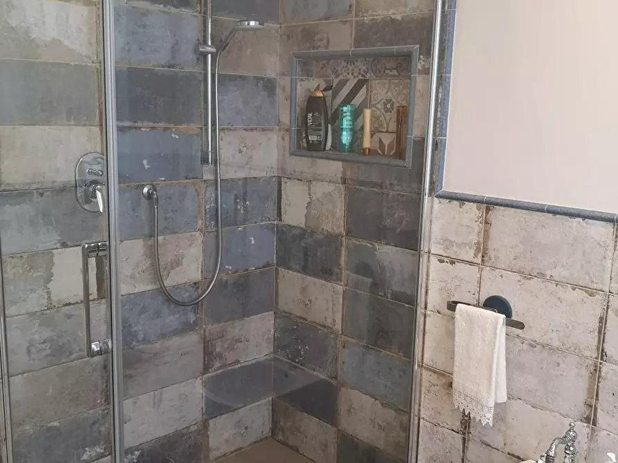 Immagine 23 di Villa in vendita  a Fosdinovo