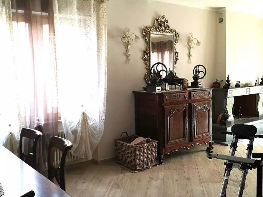 Immagine 9 di Villa in vendita  a Fosdinovo