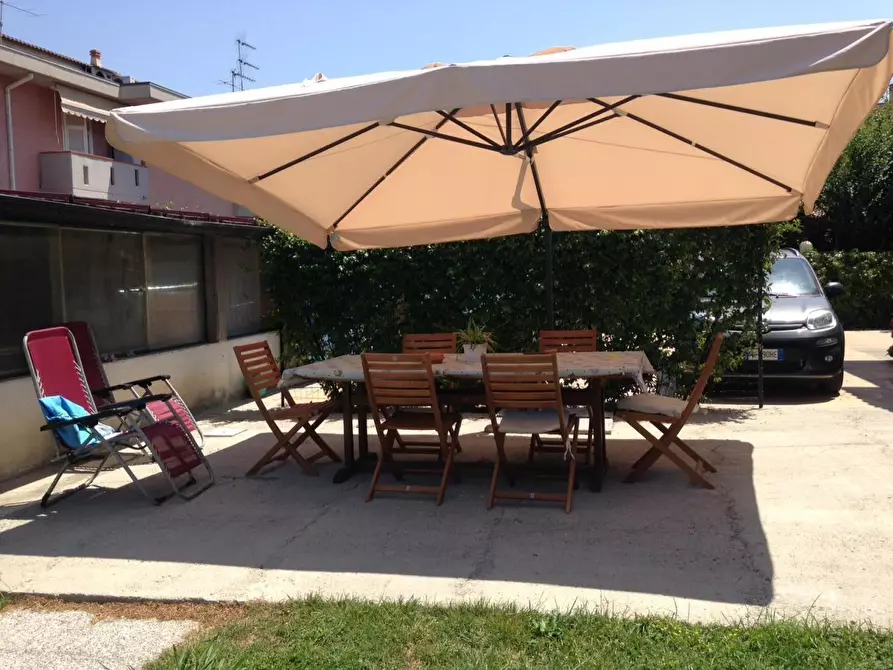 Immagine 4 di Villa in vendita  a Fosdinovo