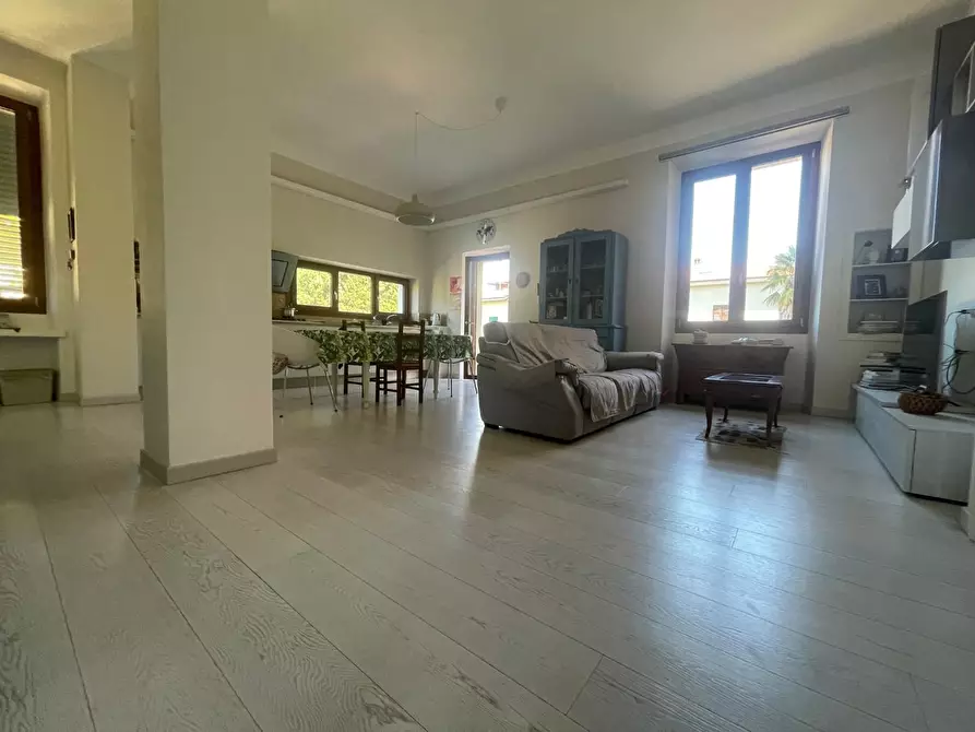 Immagine 3 di Appartamento in vendita  a Poggibonsi