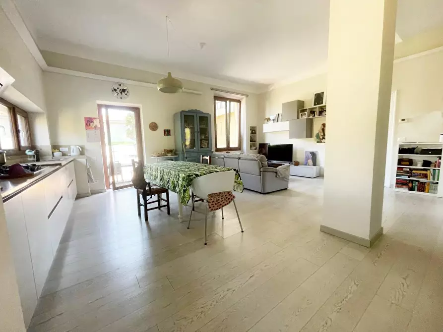 Immagine 2 di Appartamento in vendita  a Poggibonsi