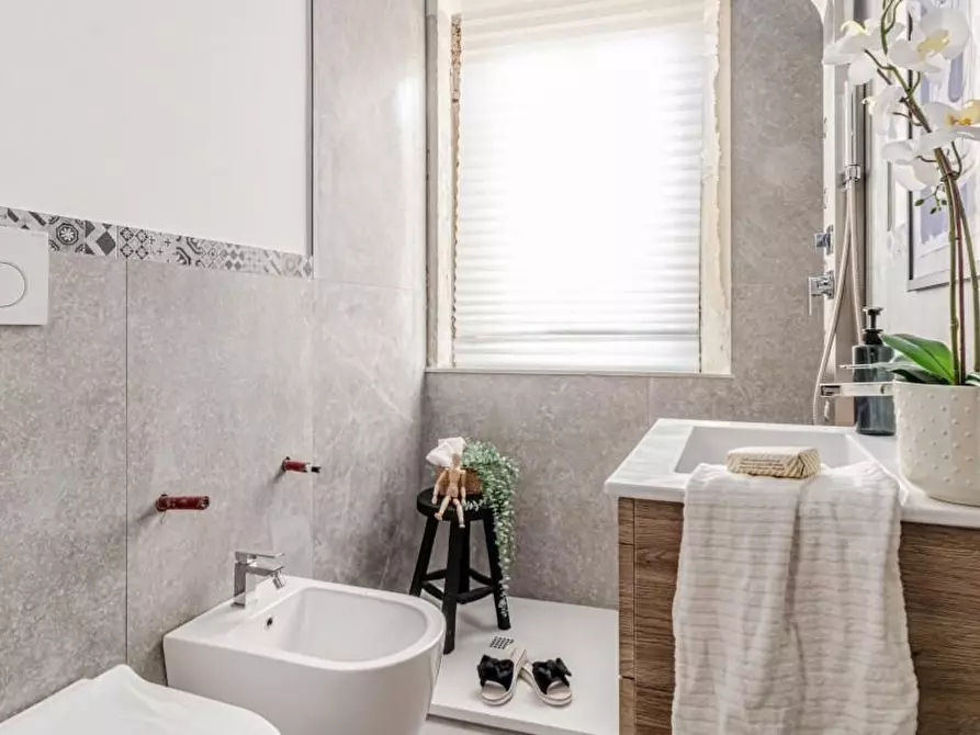 Immagine 7 di Appartamento in vendita  a Cascina