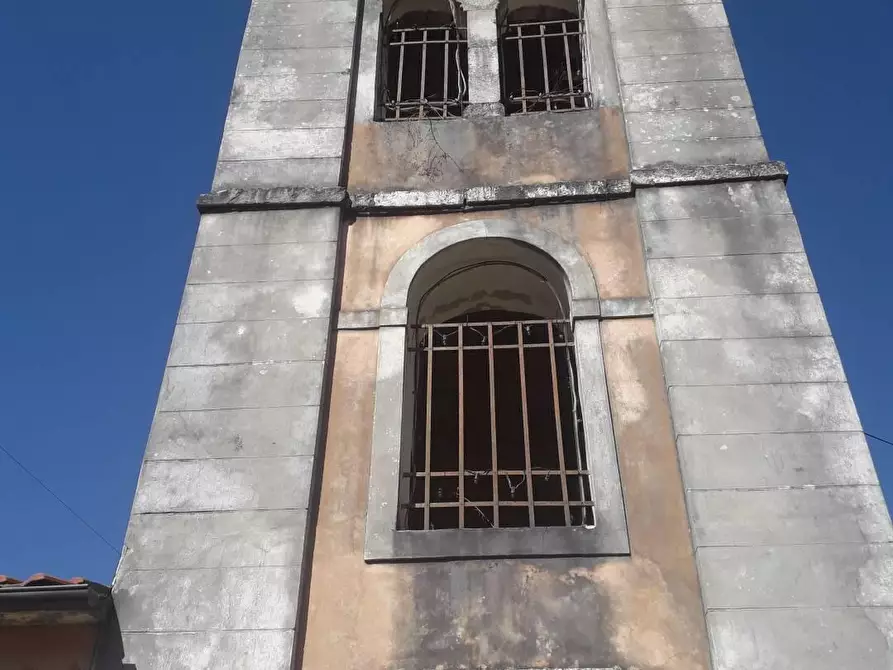 Immagine 12 di Appartamento in vendita  a Carrara