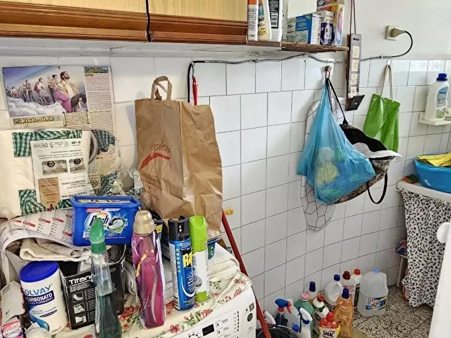 Immagine 12 di Appartamento in vendita  a Massa