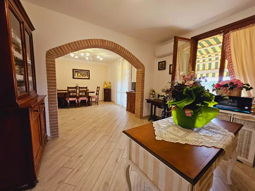 Immagine 11 di Casa semindipendente in vendita  a Casciana Terme Lari