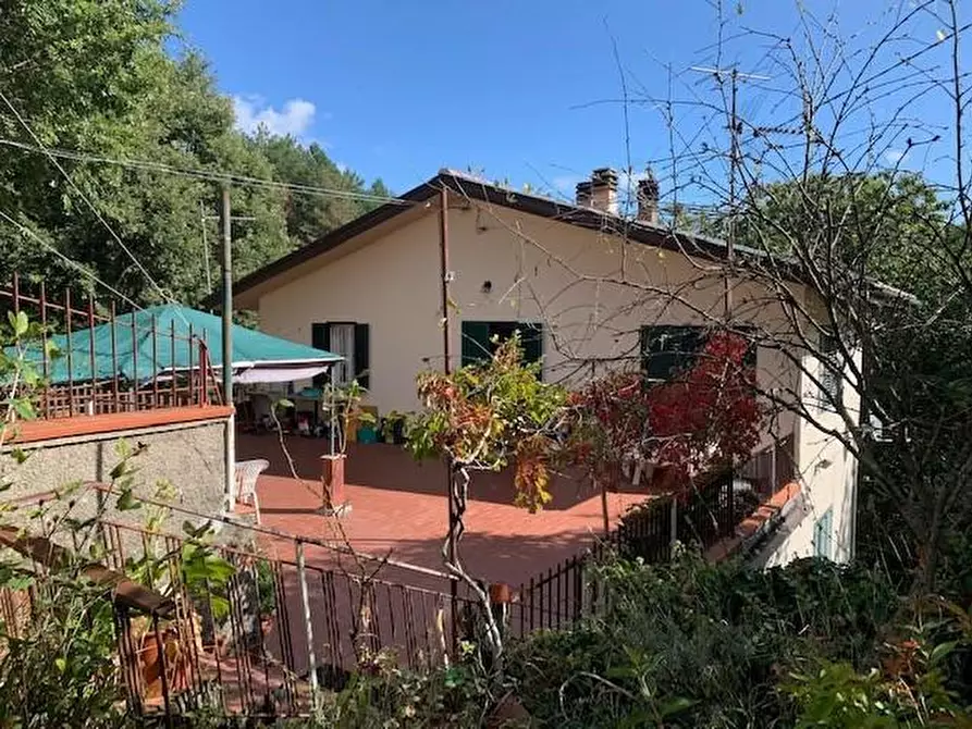 Immagine 6 di Casa indipendente in vendita  a Marliana