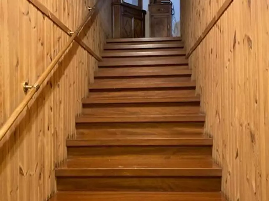 Immagine 17 di Casa indipendente in vendita  a Marliana