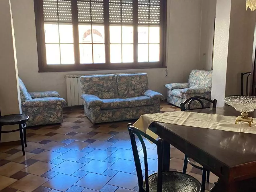 Immagine 20 di Villa in vendita  a Viareggio