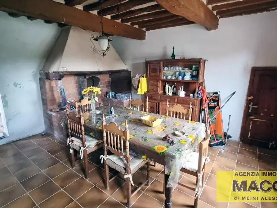 Immagine 11 di Casa bifamiliare in vendita  a Terricciola