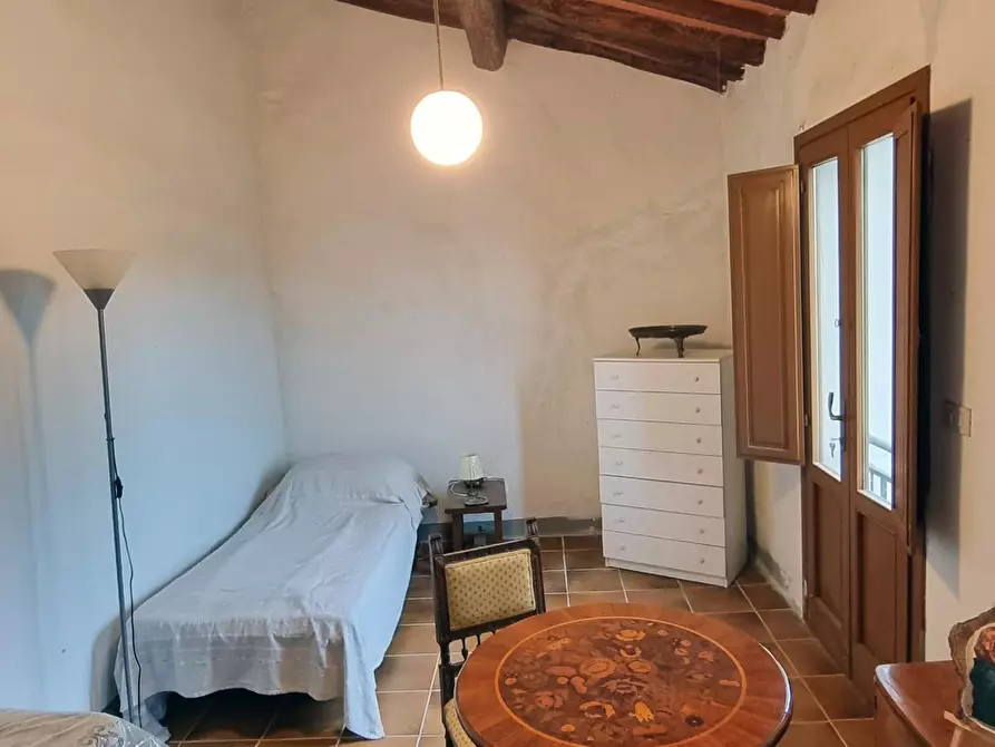 Immagine 15 di Casa bifamiliare in vendita  a Terricciola