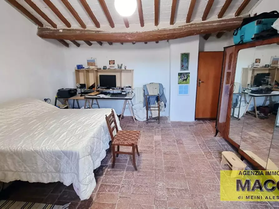 Immagine 9 di Casa bifamiliare in vendita  a Terricciola