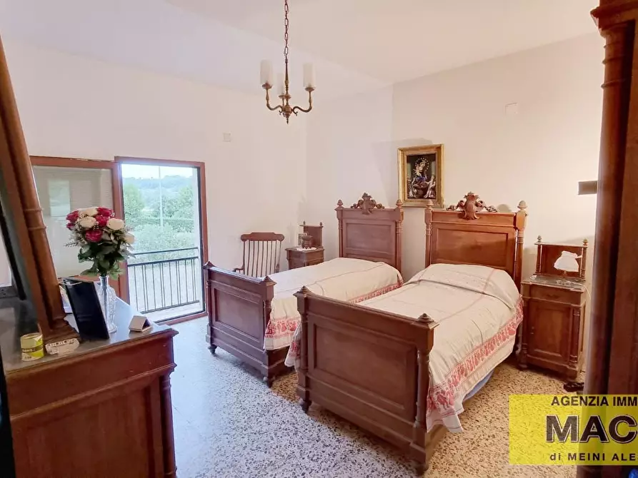 Immagine 7 di Casa bifamiliare in vendita  a Terricciola