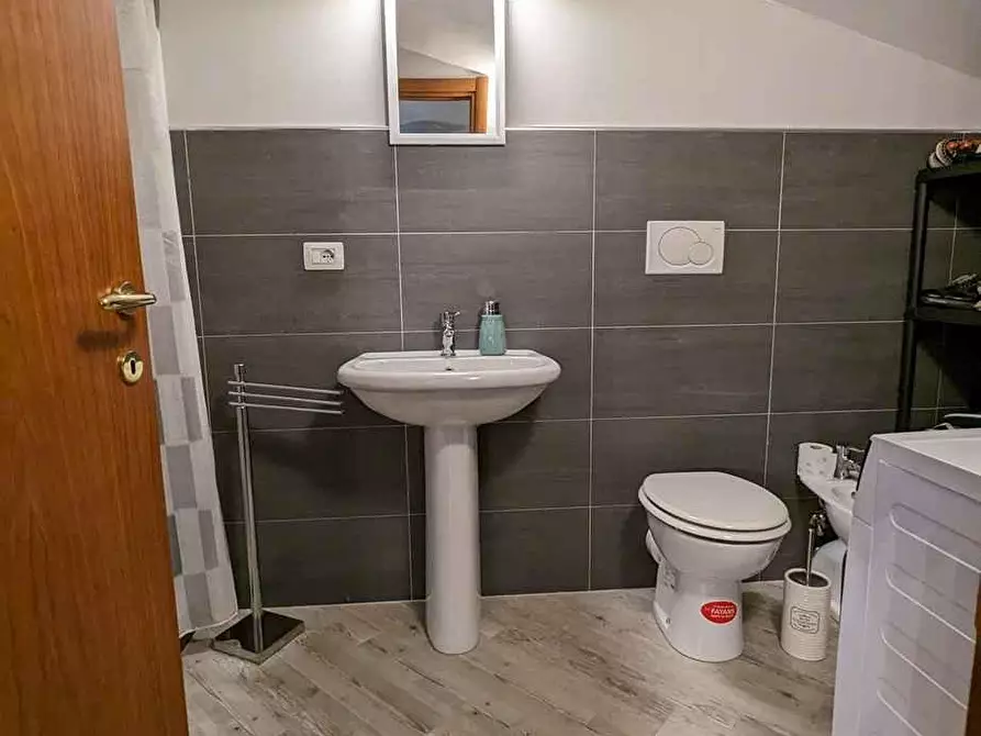 Immagine 21 di Appartamento in vendita  a Cerreto Guidi