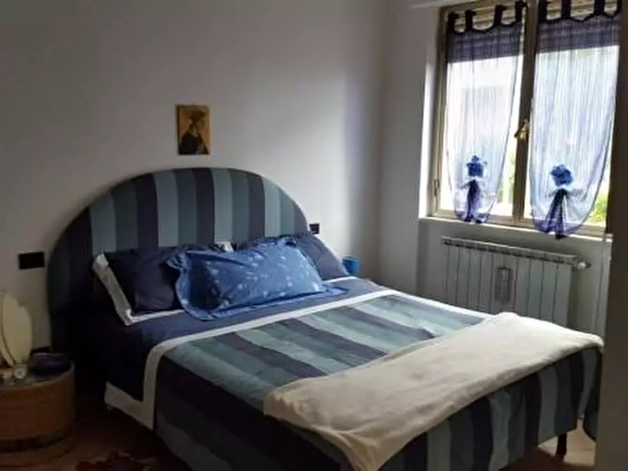 Immagine 8 di Appartamento in affitto  a Carrara