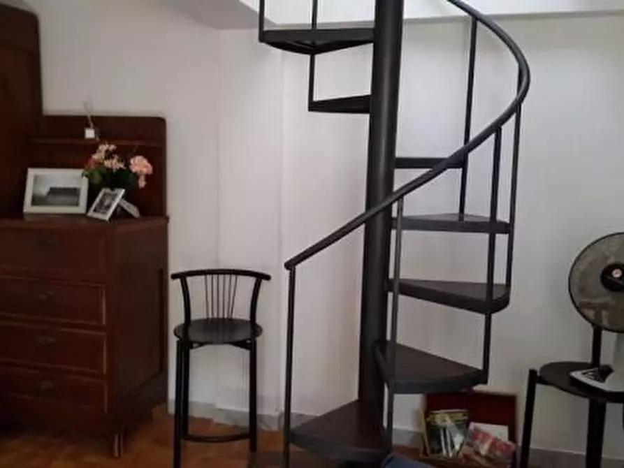 Immagine 12 di Appartamento in affitto  a Carrara