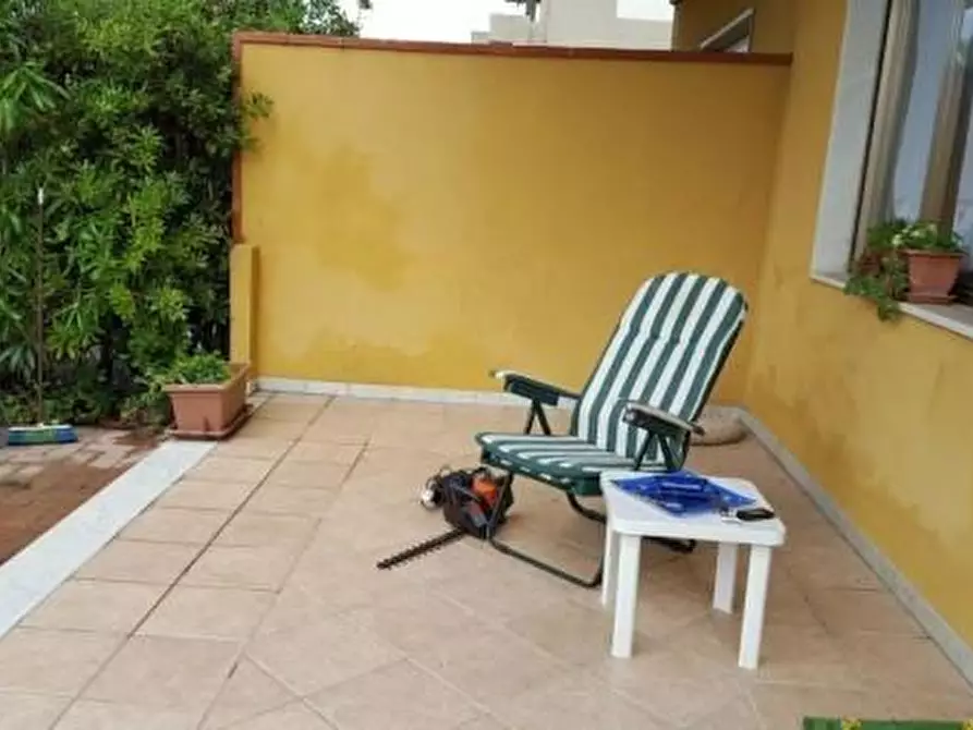 Immagine 5 di Appartamento in affitto  a Carrara