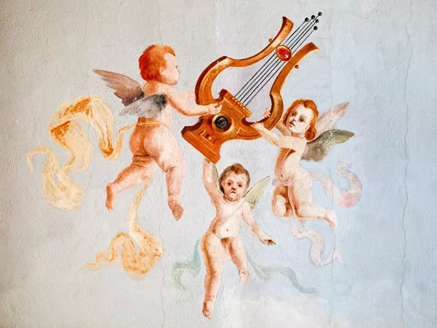 Immagine 20 di Immobile di prestigio in vendita  a Lucca