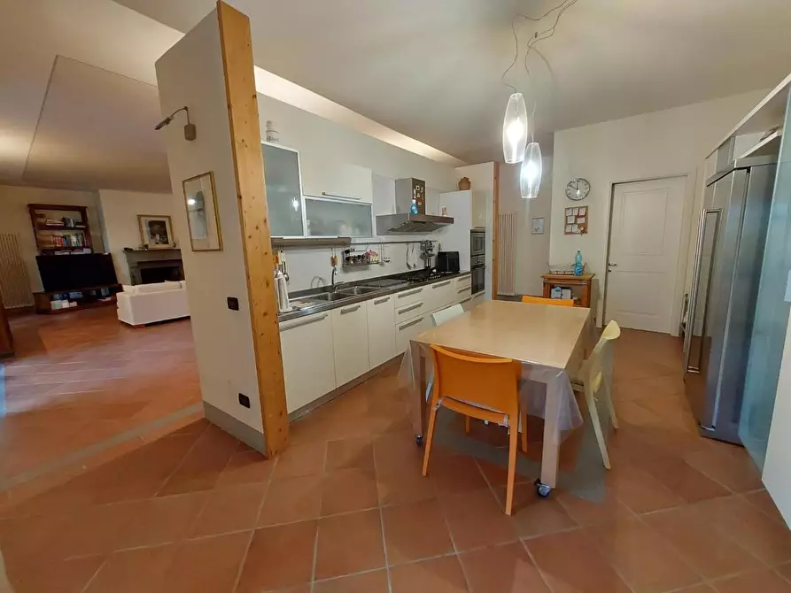 Immagine 18 di Terratetto in vendita  a Pontedera