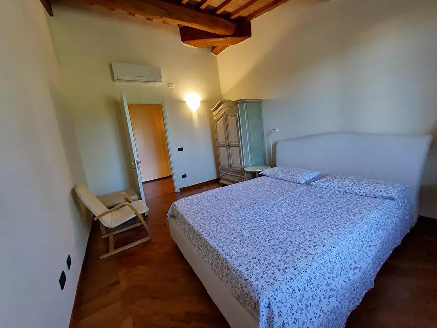 Immagine 26 di Terratetto in vendita  a Pontedera