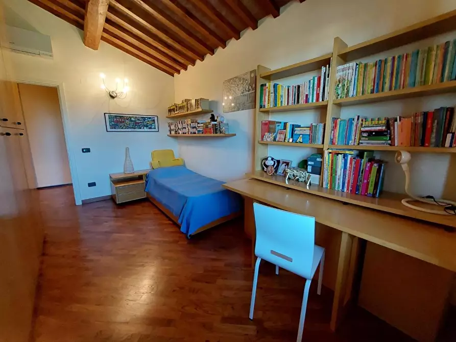 Immagine 24 di Terratetto in vendita  a Pontedera