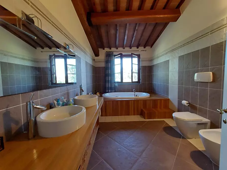 Immagine 28 di Terratetto in vendita  a Pontedera