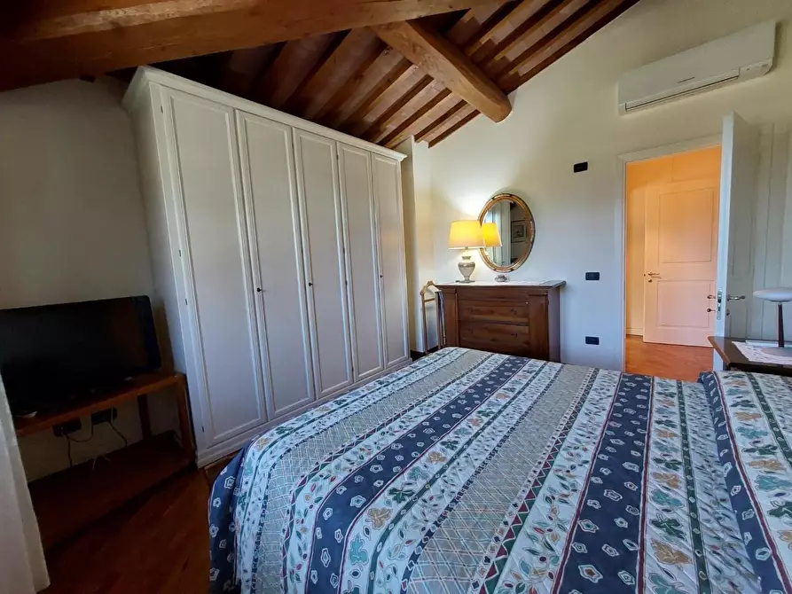 Immagine 33 di Terratetto in vendita  a Pontedera