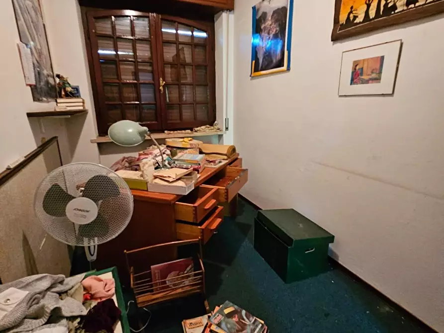 Immagine 12 di Appartamento in vendita  a Carrara