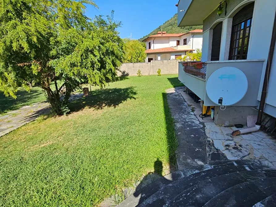 Immagine 22 di Appartamento in vendita  a Carrara