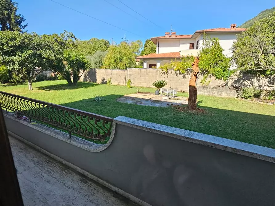 Immagine 21 di Appartamento in vendita  a Carrara