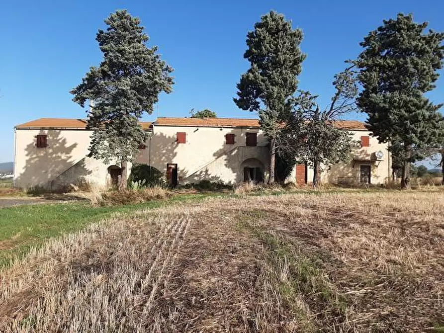 Immagine 2 di Rustico / casale in vendita  a Rosignano Marittimo