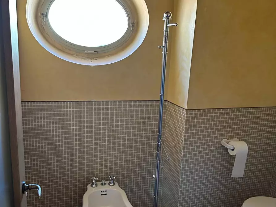 Immagine 7 di Appartamento in affitto  a Calci