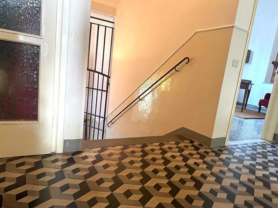 Immagine 27 di Villa in vendita  a Empoli