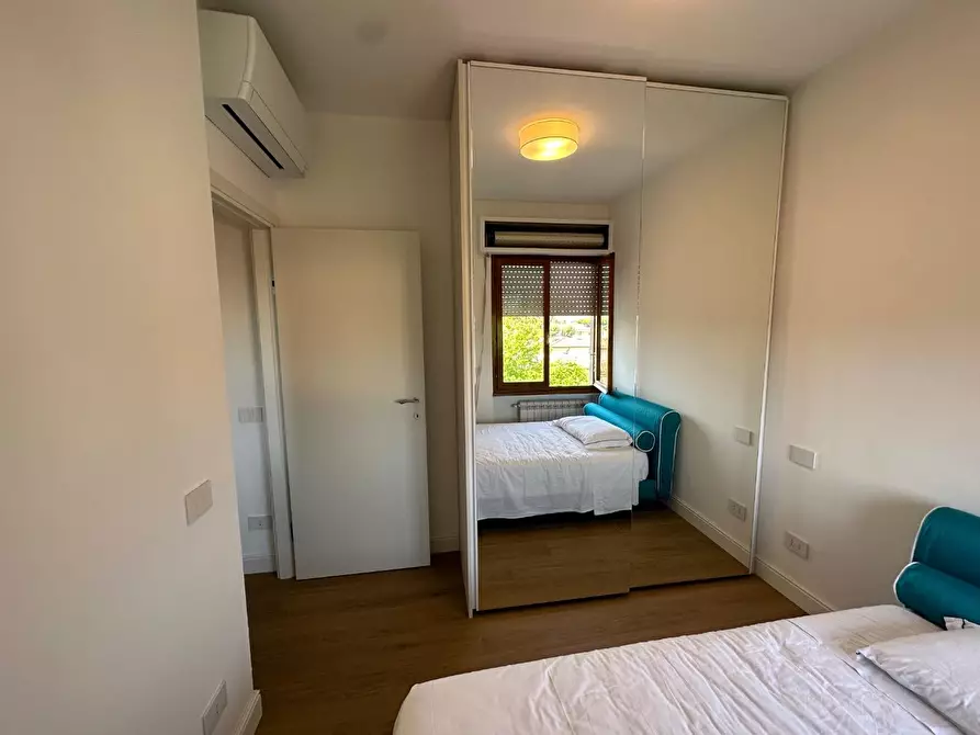 Immagine 14 di Mansarda in affitto  a Forte Dei Marmi