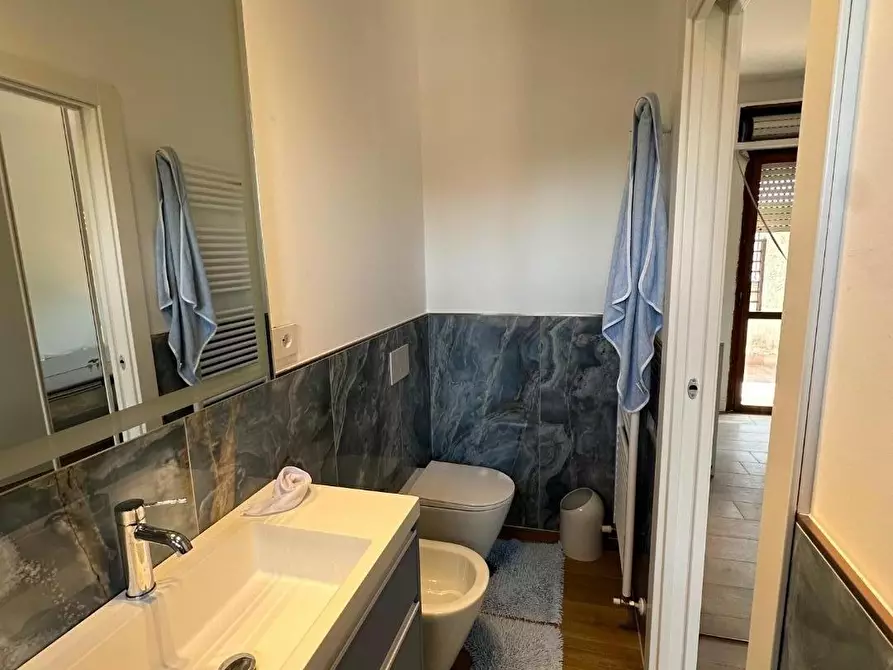 Immagine 10 di Mansarda in affitto  a Forte Dei Marmi