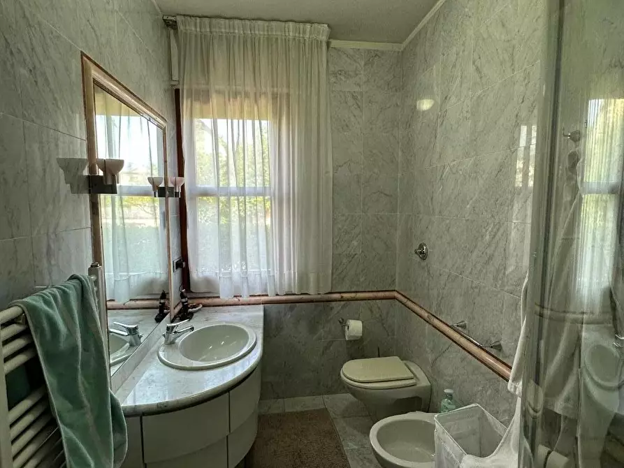 Immagine 15 di Villa in affitto  a Forte Dei Marmi