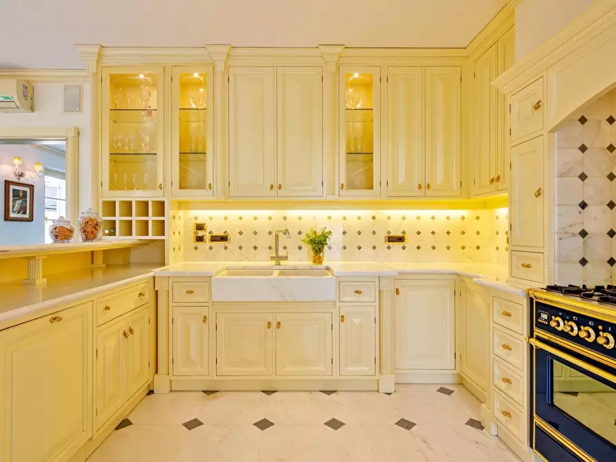 Immagine 65 di Villa in affitto  a Forte Dei Marmi