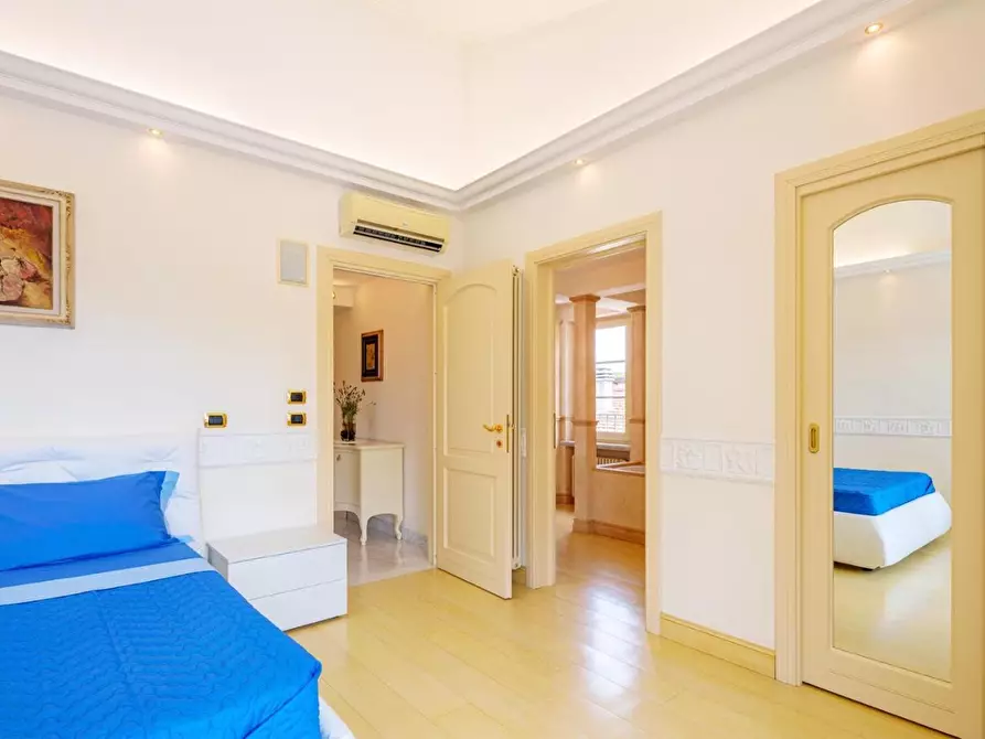 Immagine 35 di Villa in affitto  a Forte Dei Marmi