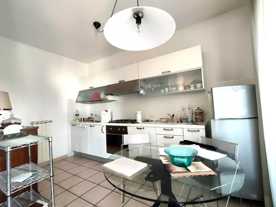 Immagine 6 di Appartamento in vendita  a Massa