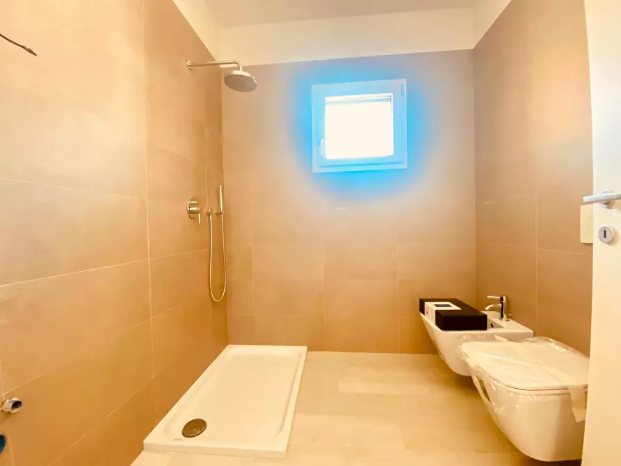 Immagine 10 di Appartamento in vendita  a Empoli