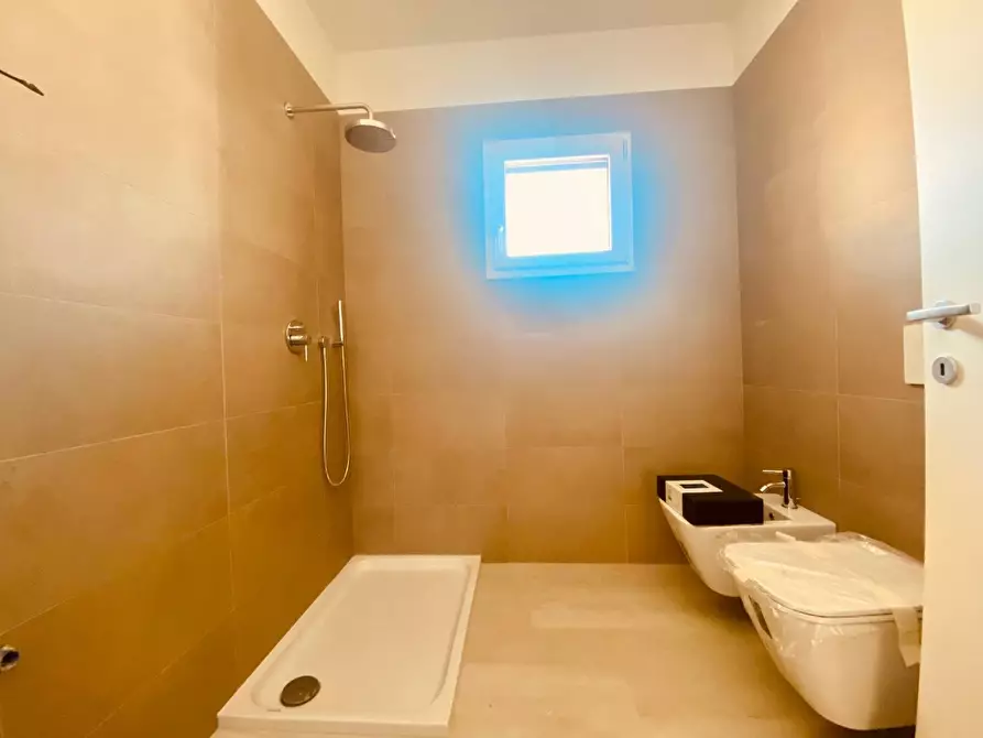 Immagine 8 di Appartamento in vendita  a Empoli