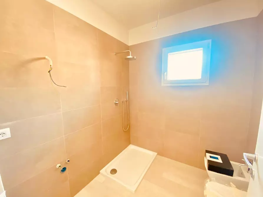 Immagine 9 di Appartamento in vendita  a Empoli