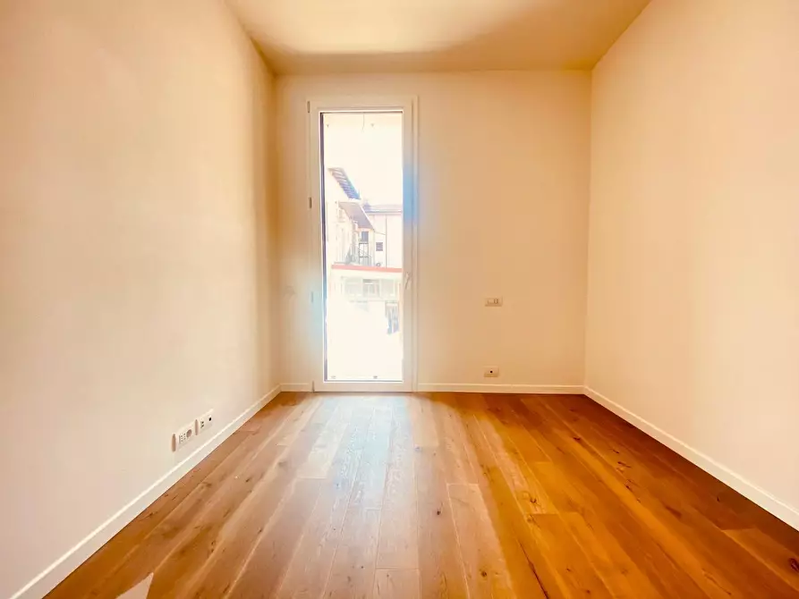 Immagine 11 di Appartamento in vendita  a Empoli