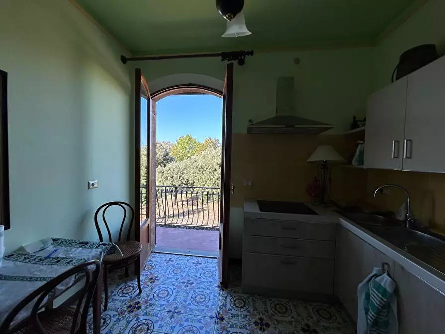 Immagine 25 di Villa in vendita  a Siena
