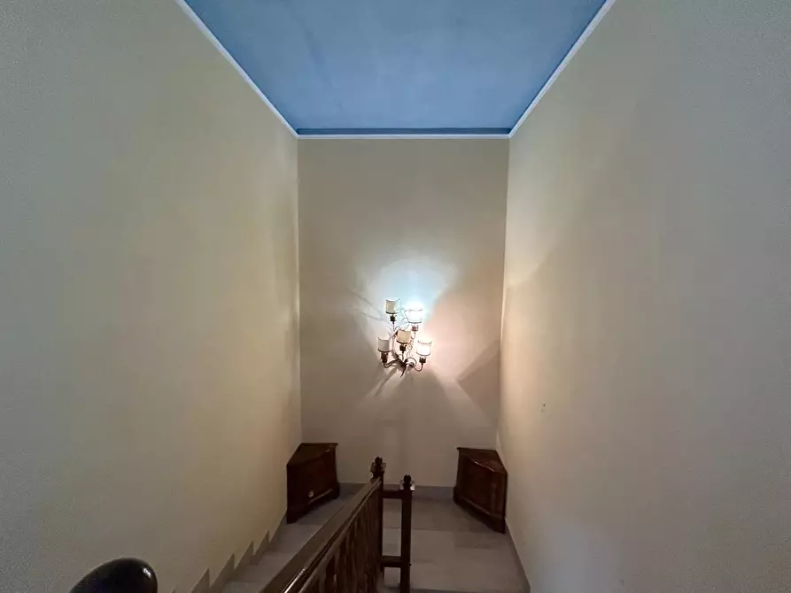 Immagine 28 di Villa in vendita  a Siena