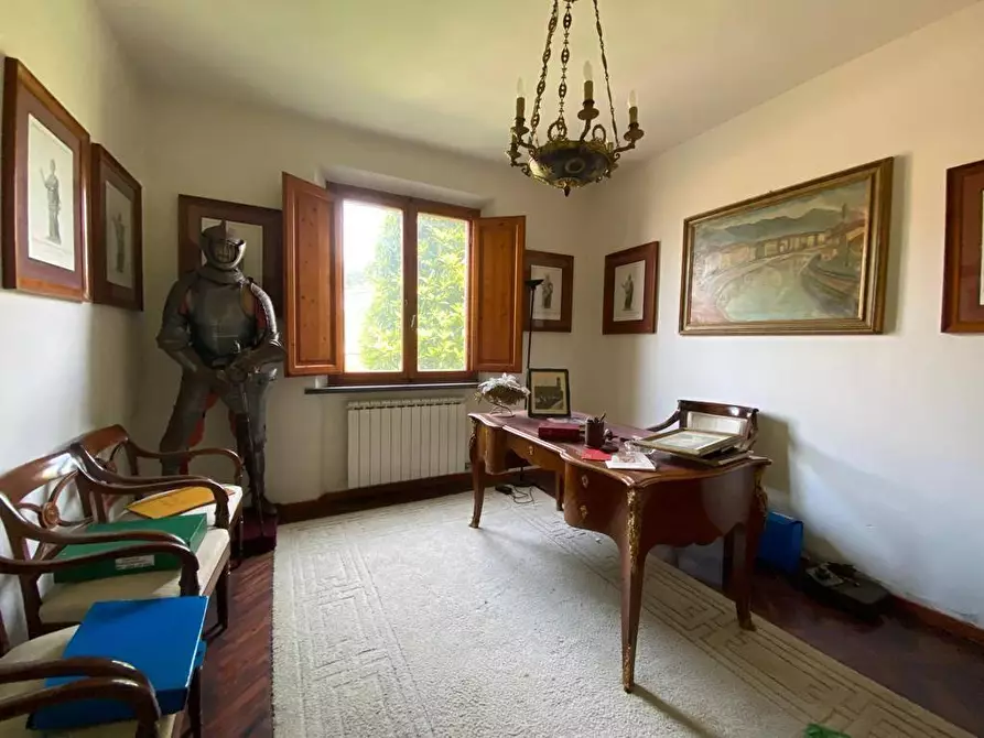 Immagine 24 di Villa in vendita  a Pisa