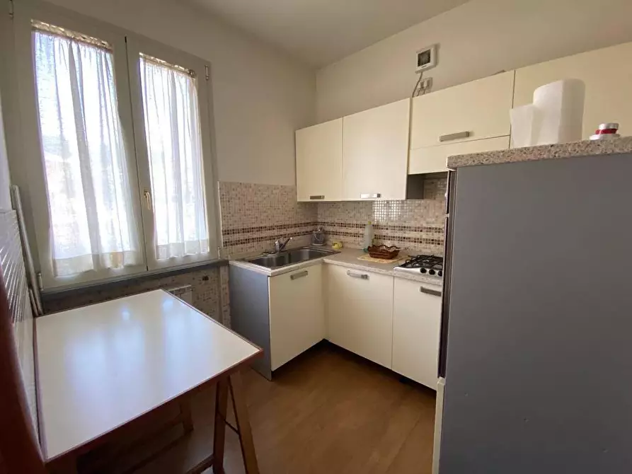 Immagine 18 di Villa in vendita  a Pisa