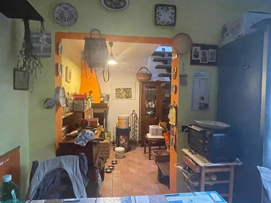 Immagine 27 di Casa indipendente in vendita  a Massa