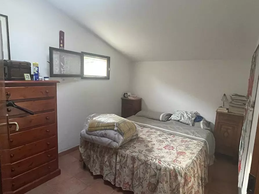 Immagine 34 di Casa indipendente in vendita  a Massa